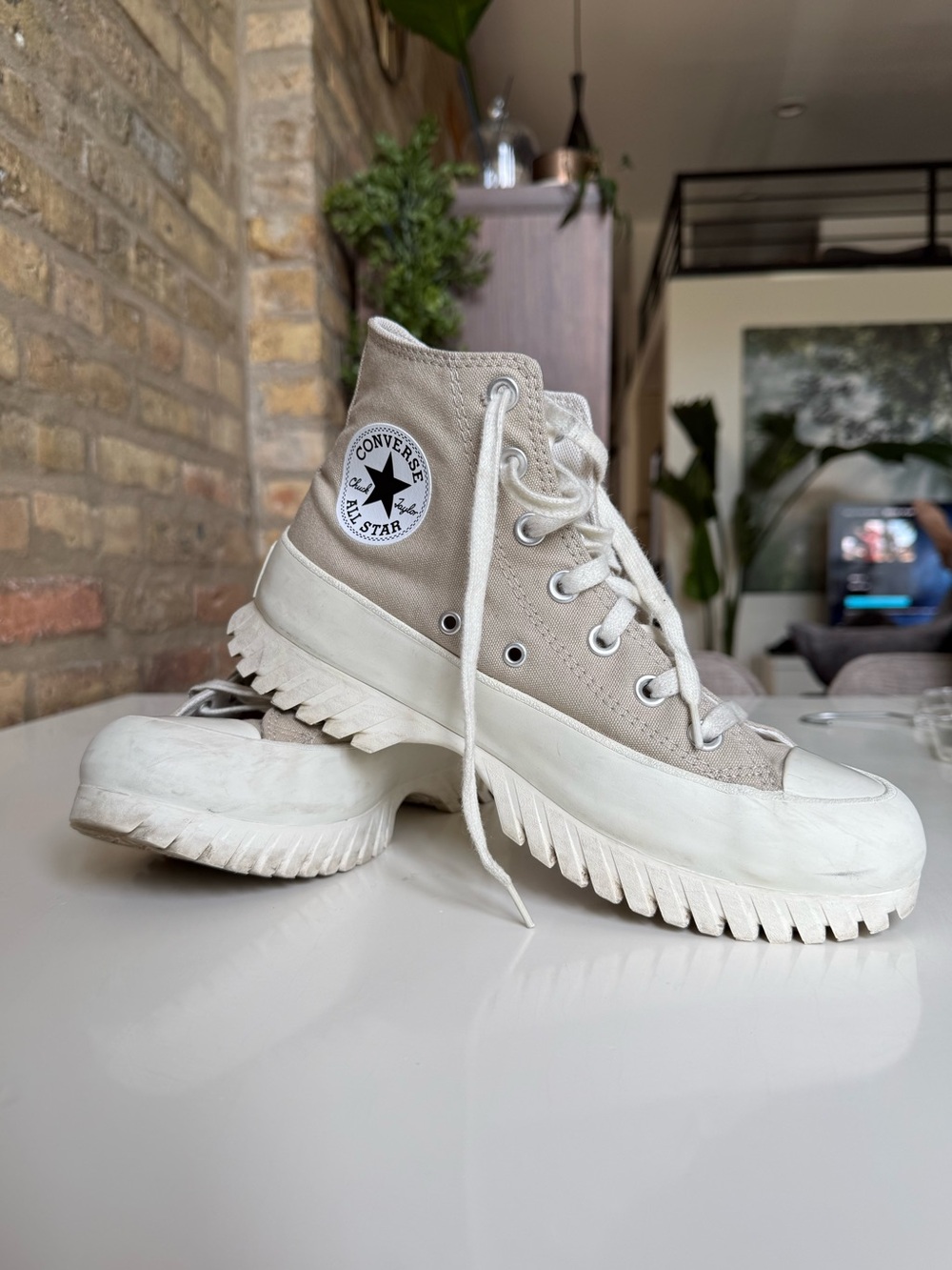 Converse High Top Sneakers - Beige & White